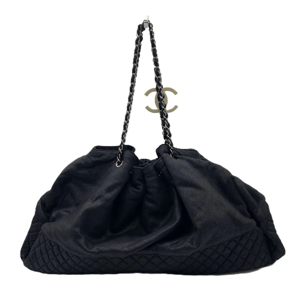 CHANEL Black Shoulder Bag - Picture 2 of 6